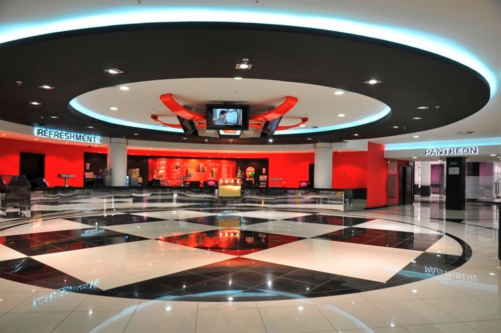 Metcourt At Emperors Palace Kempton Park Exterior photo
